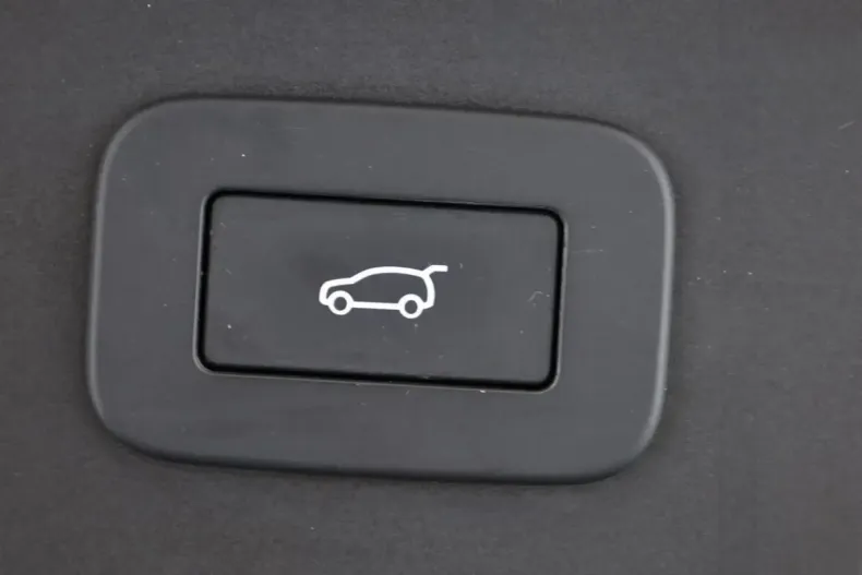 Land Rover Range Rover Velar din 2023 cu 71.400 km - oferta LAN114646 - foto 10