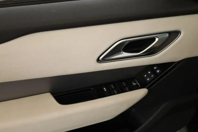 Land Rover Range Rover Velar din 2023 cu 71.400 km - oferta LAN114646 - foto 23