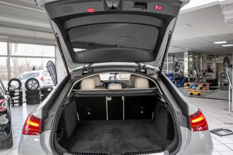 Mercedes-Benz GLE 450 din 2023 cu 8.400 km - oferta MER114651 - foto 7