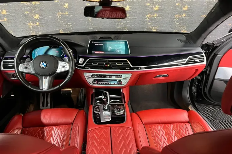 BMW 750 din 2021 cu 123.000 km - oferta BMW114652 - foto 9