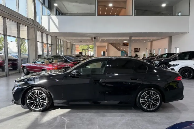 BMW 520 din 2024 cu 18.800 km - oferta BMW114656 - foto 11