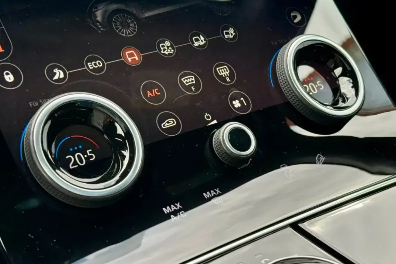 Land Rover Range Rover Velar din 2020 cu 91.285 km - oferta LAN114657 - foto 17