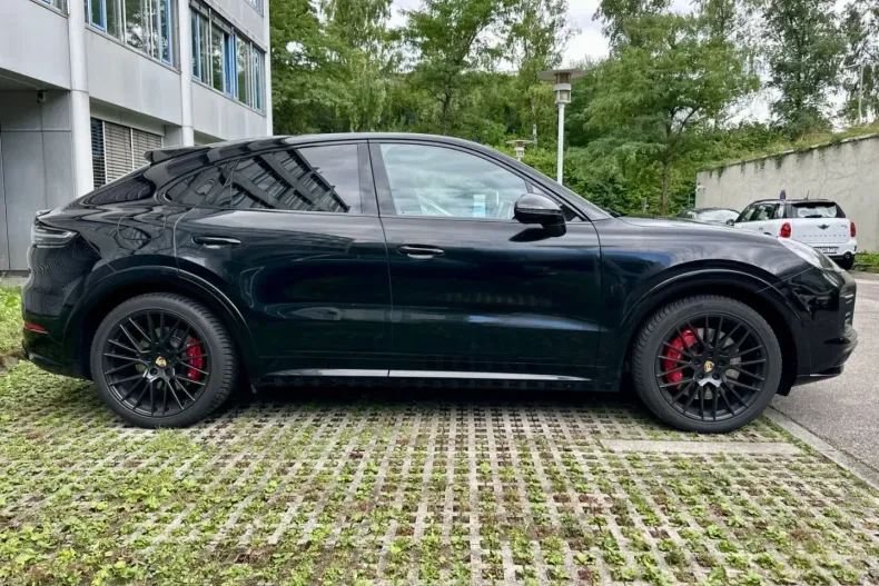 Porsche Cayenne din 2022 cu 56.000 km - oferta POR114664 - foto 4