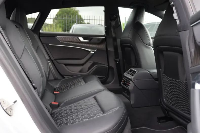 Audi A7 din 2022 cu 80.500 km - oferta AUD114665 - foto 19