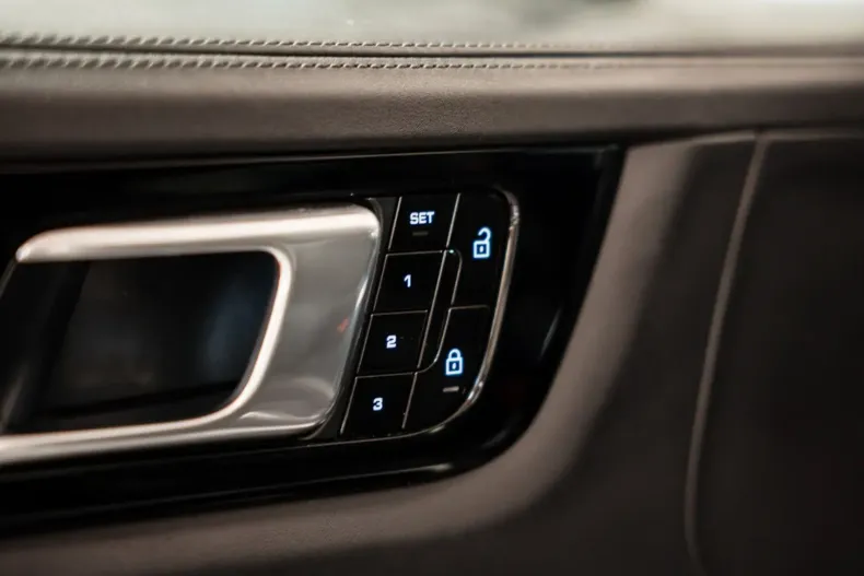 Porsche Cayenne din 2020 cu 94.750 km - oferta POR114668 - foto 12