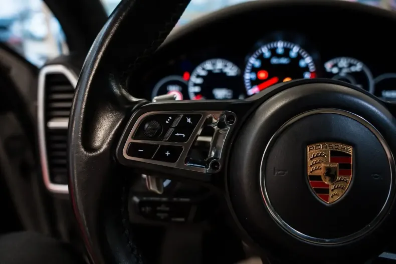 Porsche Cayenne din 2020 cu 94.750 km - oferta POR114668 - foto 22