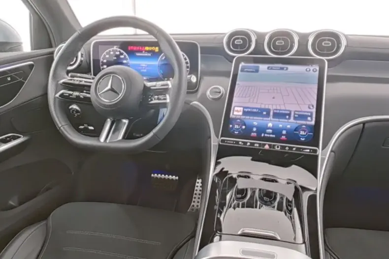 Mercedes-Benz GLC 300 din 2024 cu 14.987 km - oferta MER114669 - foto 5