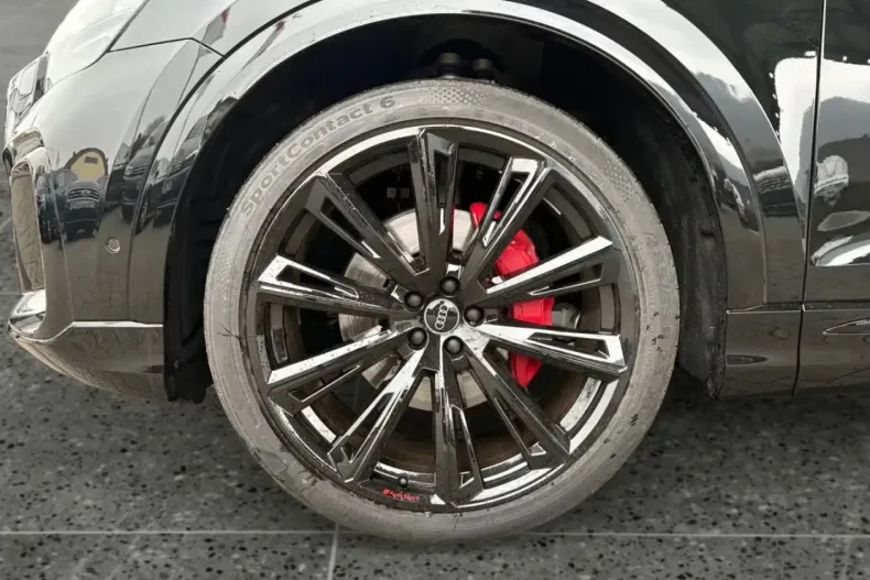 Audi Q8 din 2025 cu 1.522 km - oferta AUD114673 - foto 4