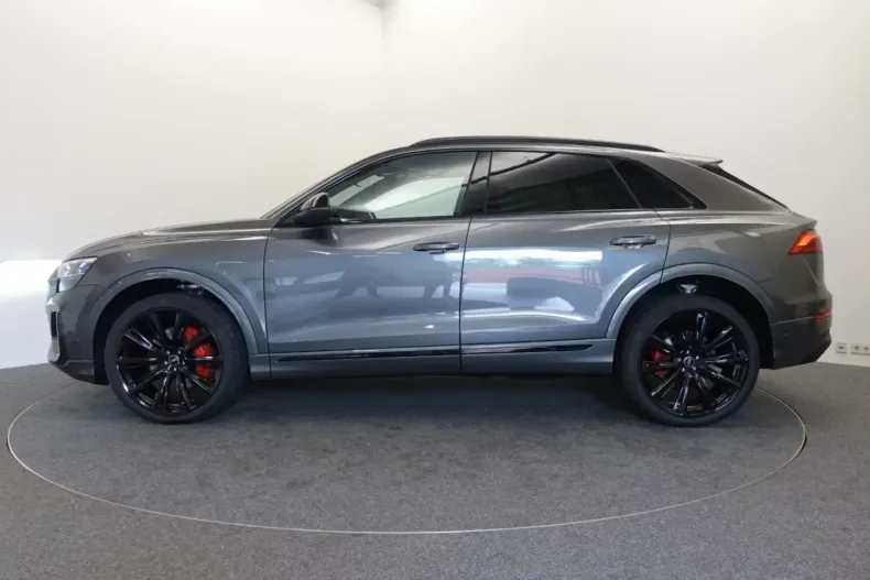 Audi Q8 din 2024 cu 9.900 km - oferta AUD114675 - foto 2