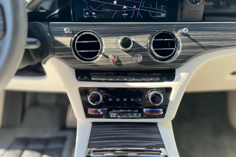 Rolls-Royce Spectre din 2024 cu 3.576 km - oferta ROL114676 - foto 26