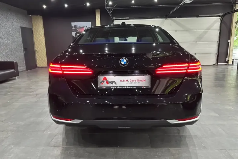 BMW 520 din 2024 cu 24.000 km - oferta BMW114678 - foto 5