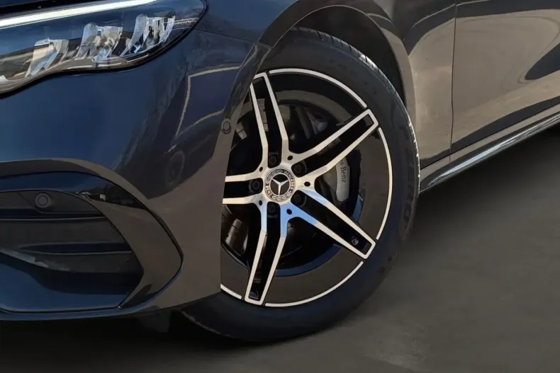 Mercedes-Benz E 200 din 2024 cu 46.250 km - oferta MER114679 - foto 5