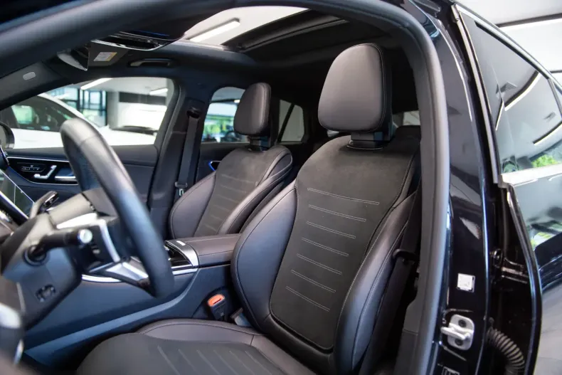 Mercedes-Benz GLC 220 din 2024 cu 13.071 km - oferta MER114680 - foto 12