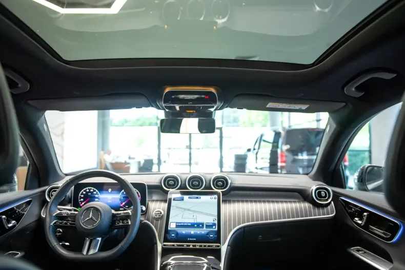 Mercedes-Benz GLC 220 din 2024 cu 13.071 km - oferta MER114680 - foto 16