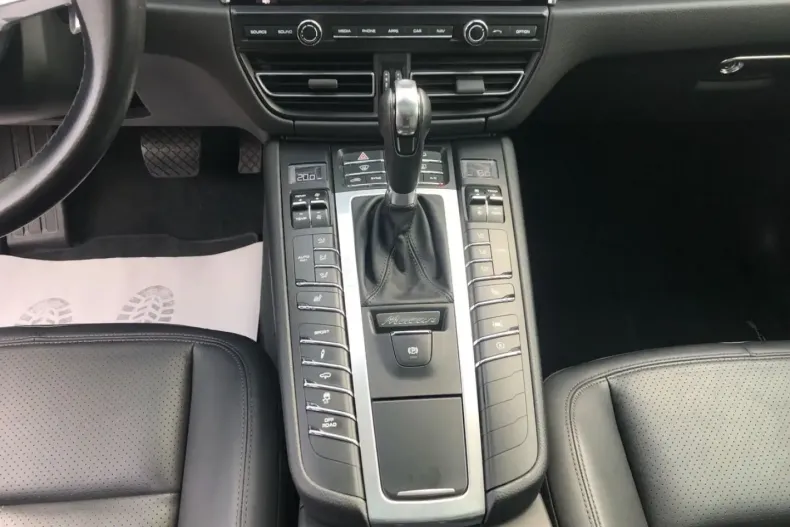 Porsche Macan din 2021 cu 82.600 km - oferta POR114682 - foto 13