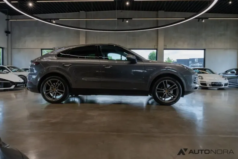 Porsche Cayenne din 2021 cu 68.350 km - oferta POR114686 - foto 18