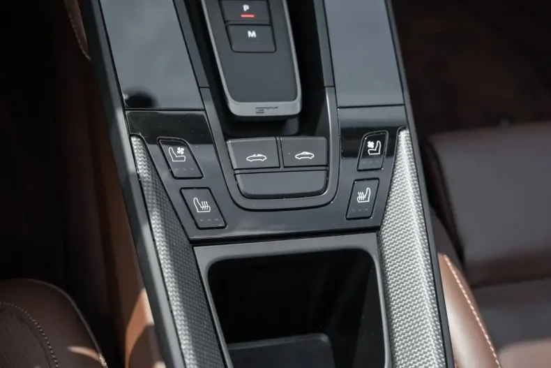 Porsche 992 din 2024 cu 16.900 km - oferta POR114688 - foto 27