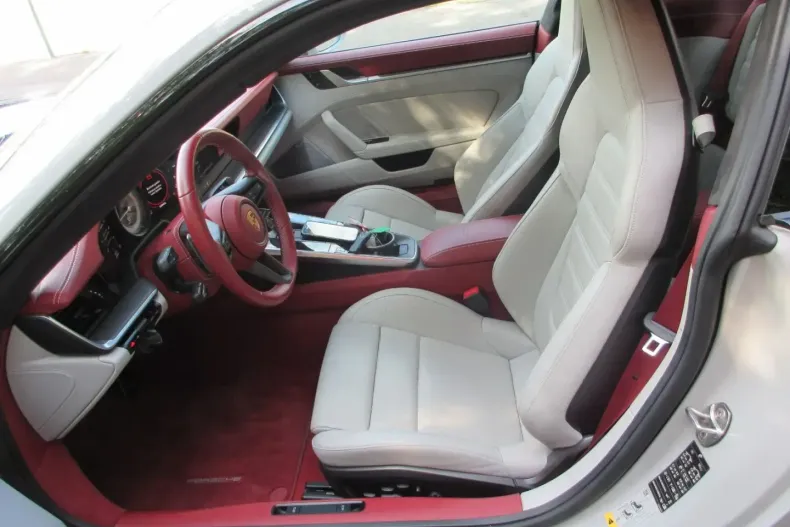 Porsche 992 din 2021 cu 26.600 km - oferta POR114692 - foto 9