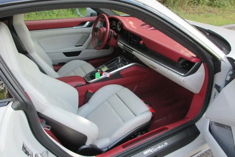 Porsche 992 din 2021 cu 26.600 km - oferta POR114692 - foto 14