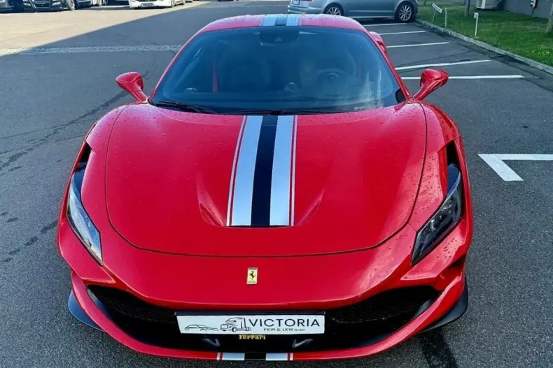 Ferrari F8 din 2021 cu 5.430 km - oferta FER114694 - foto 2