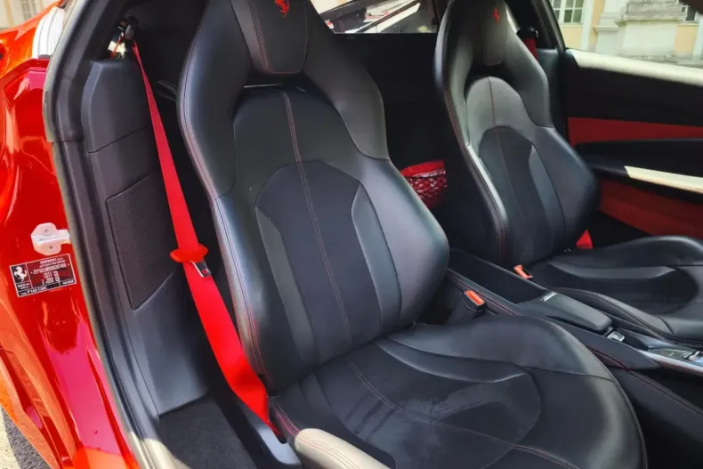 Ferrari F8 din 2021 cu 5.430 km - oferta FER114694 - foto 13