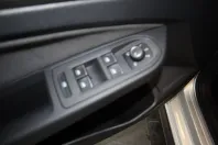 Volkswagen Golf din 2023 cu 25.399 km - oferta VOL114695 - foto 10