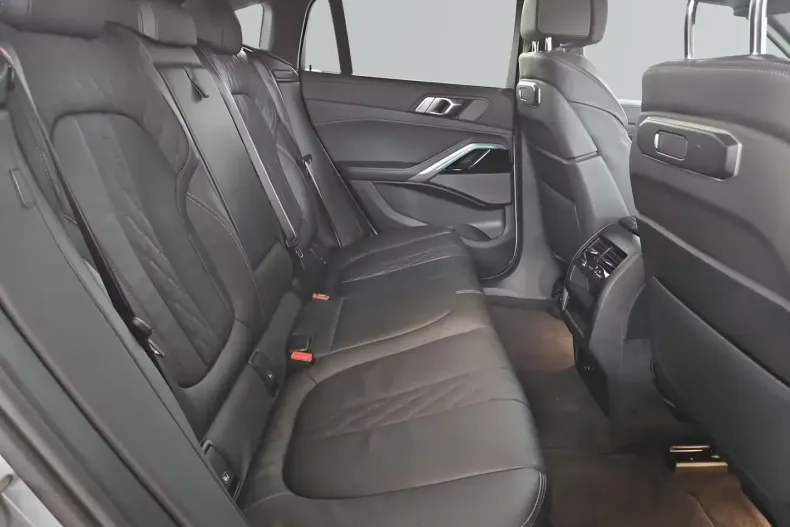 BMW X6 din 2024 cu 5.932 km - oferta BMW114710 - foto 8