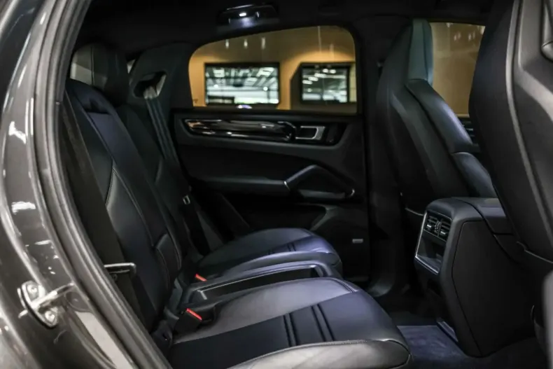 Porsche Cayenne din 2022 cu 94.643 km - oferta POR114718 - foto 22