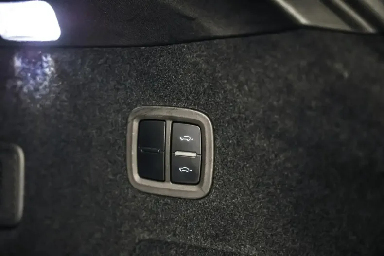 Porsche Cayenne din 2022 cu 94.643 km - oferta POR114718 - foto 28