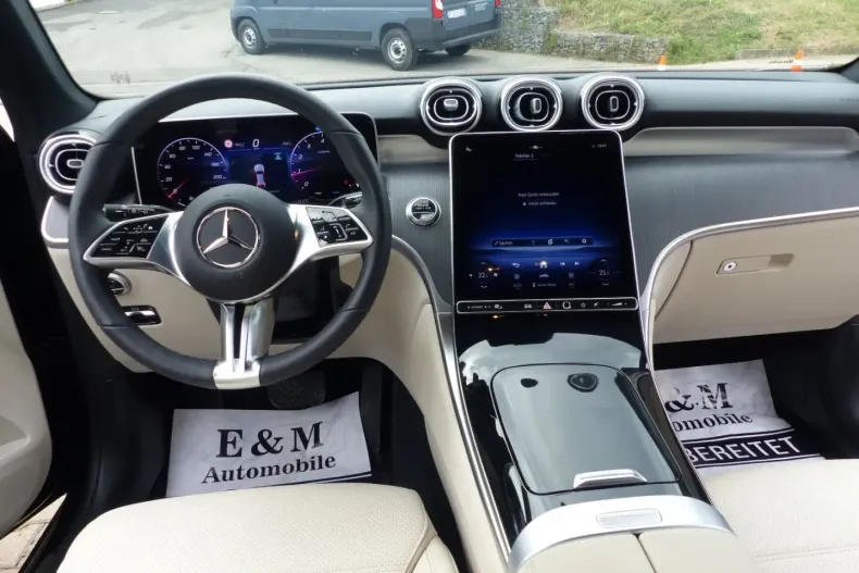 Mercedes-Benz GLC 200 din 2024 cu 9.782 km - oferta MER114723 - foto 11