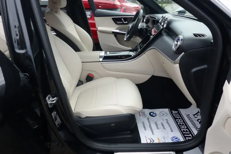 Mercedes-Benz GLC 200 din 2024 cu 9.782 km - oferta MER114723 - foto 15