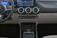 Mercedes-Benz GLA 220 din 2024 cu 10.587 km - oferta MER114726 - foto 5