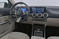 Mercedes-Benz GLA 220 din 2024 cu 10.587 km - oferta MER114726 - foto 6
