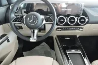 Mercedes-Benz GLA 180 din 2024 cu 6.120 km - oferta MER114727 - foto 9