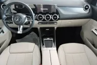 Mercedes-Benz GLA 180 din 2024 cu 6.120 km - oferta MER114727 - foto 10