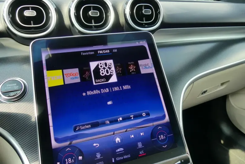 Mercedes-Benz C 180 din 2024 cu 20.927 km - oferta MER114730 - foto 26