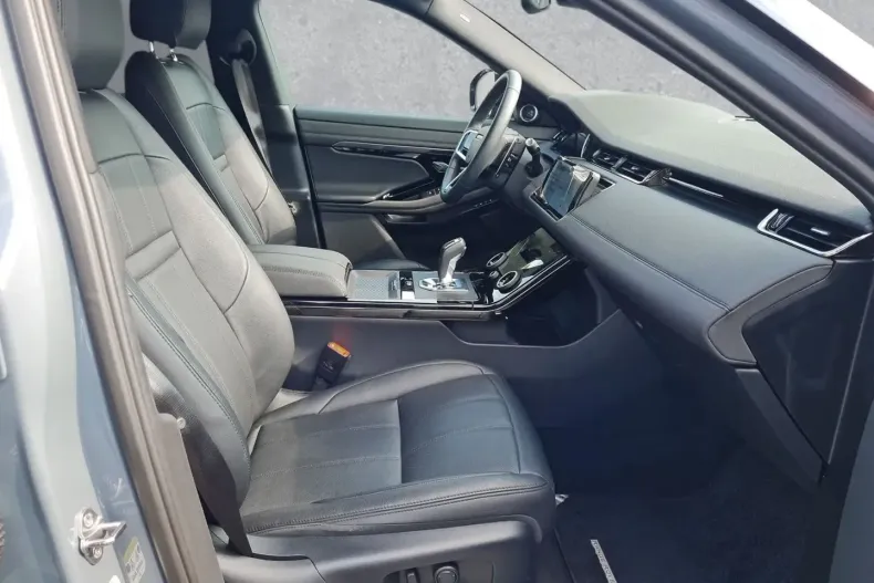 Land Rover Range Rover Evoque din 2023 cu 19.998 km - oferta LAN114732 - foto 3