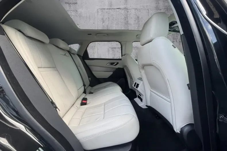 Land Rover Range Rover Velar din 2023 cu 46.000 km - oferta LAN114733 - foto 5