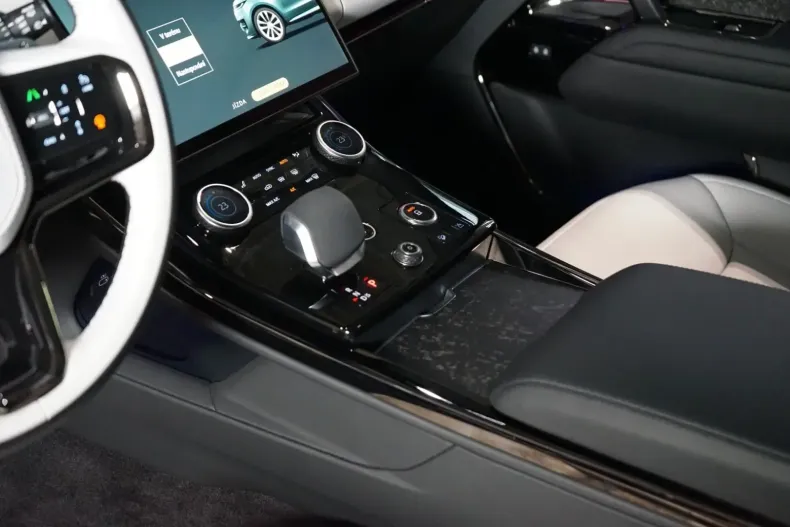 Land Rover Range Rover Sport din 2023 cu 37.833 km - oferta LAN114738 - foto 13