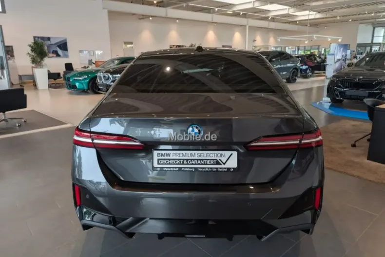 BMW 550 din 2024 cu 12.999 km - oferta BMW114758 - foto 6