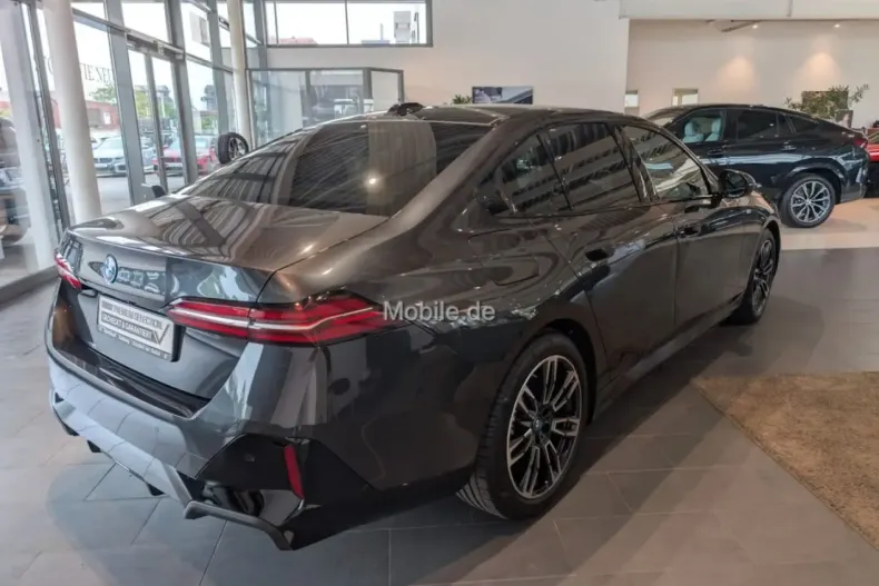 BMW 550 din 2024 cu 12.999 km - oferta BMW114758 - foto 7