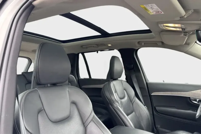 Volvo XC90 din 2023 cu 38.800 km - oferta VOL114762 - foto 21