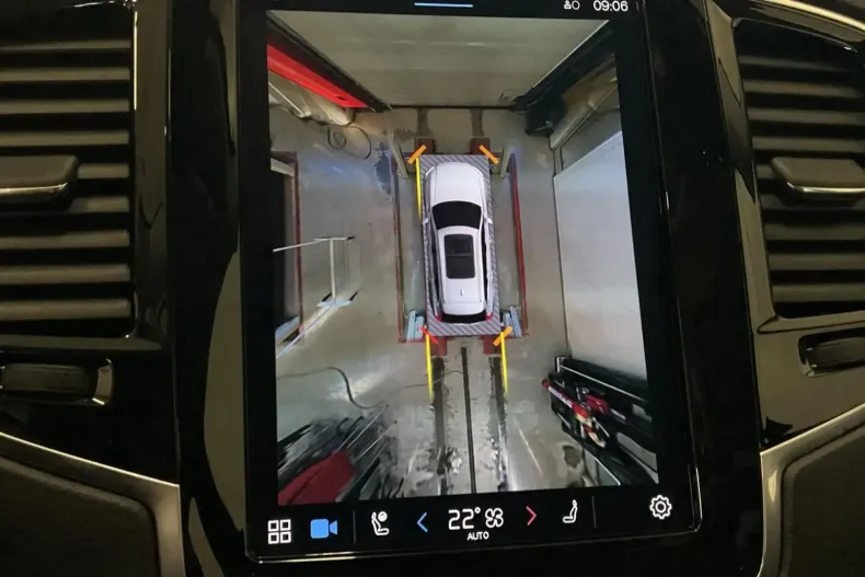 Volvo XC90 din 2023 cu 38.800 km - oferta VOL114762 - foto 31