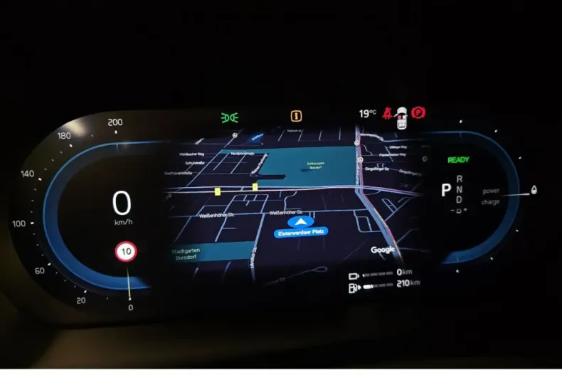 Volvo XC90 din 2022 cu 61.120 km - oferta VOL114764 - foto 13