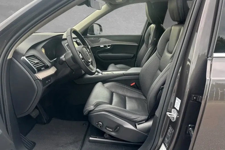 Volvo XC90 din 2024 cu 22.000 km - oferta VOL114770 - foto 3