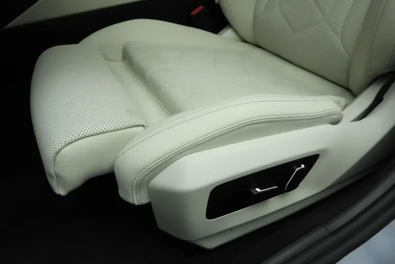 BMW 520 din 2024 cu 13.000 km - oferta BMW114777 - foto 22