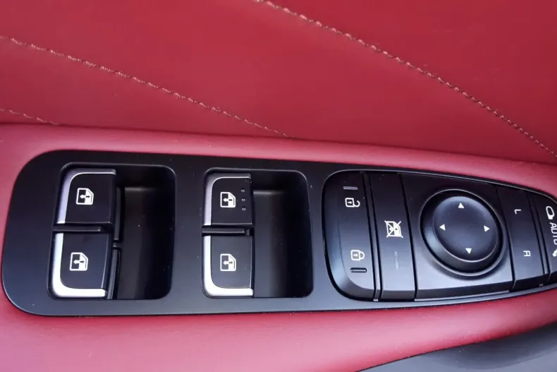 Kia Stinger din 2022 cu 16.811 km - oferta KIA114778 - foto 7