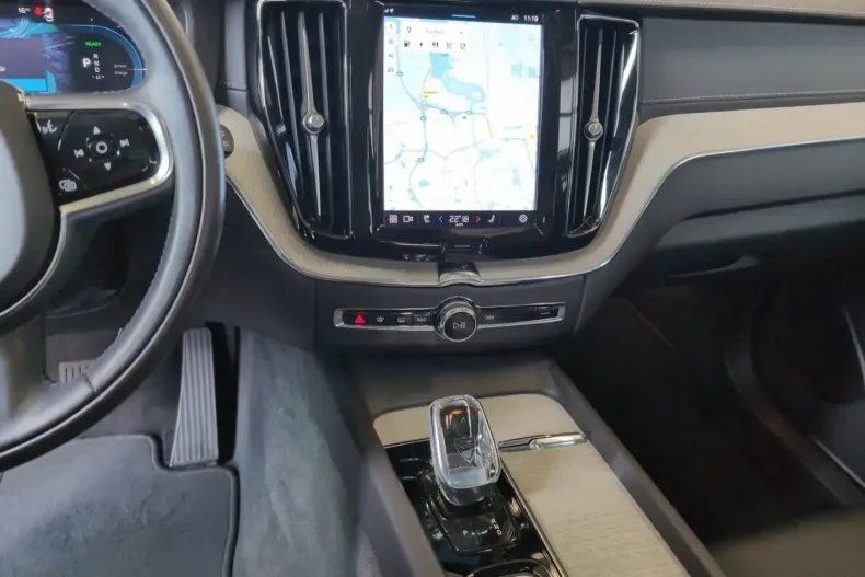 Volvo XC60 din 2022 cu 45.441 km - oferta VOL114779 - foto 7