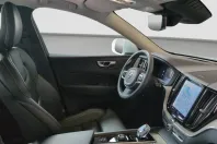 Volvo XC60 din 2022 cu 45.441 km - oferta VOL114779 - foto 12