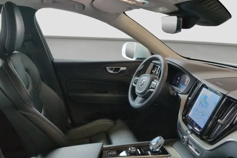 Volvo XC60 din 2022 cu 45.441 km - oferta VOL114779 - foto 12